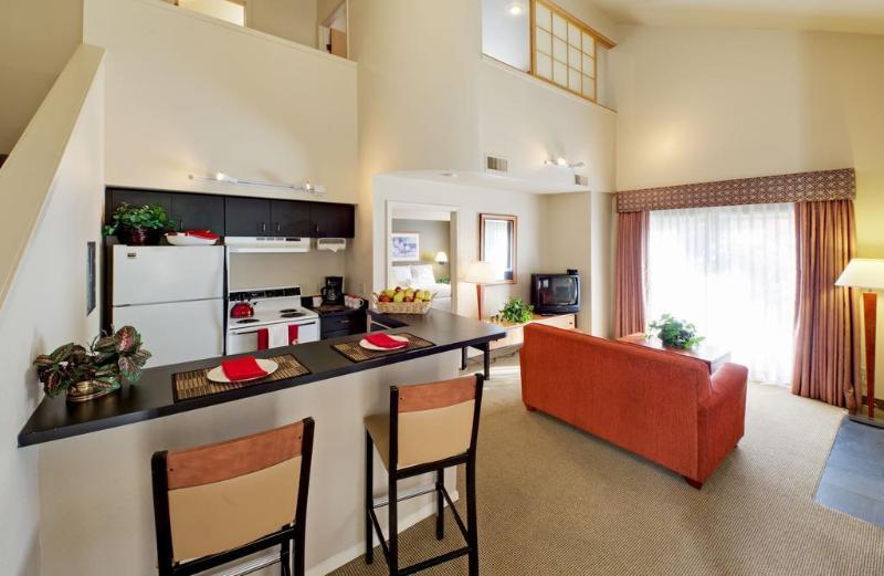 Hawthorn Suites By Wyndham Kent, Wa Eksteriør billede