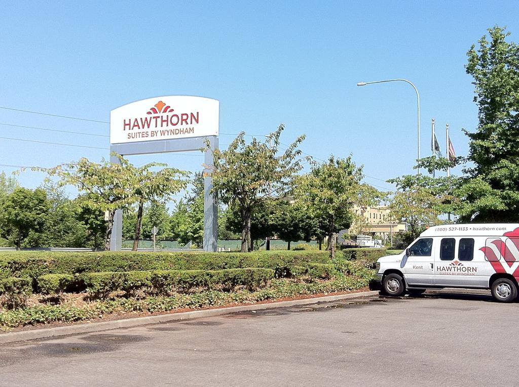 Hawthorn Suites By Wyndham Kent, Wa Eksteriør billede